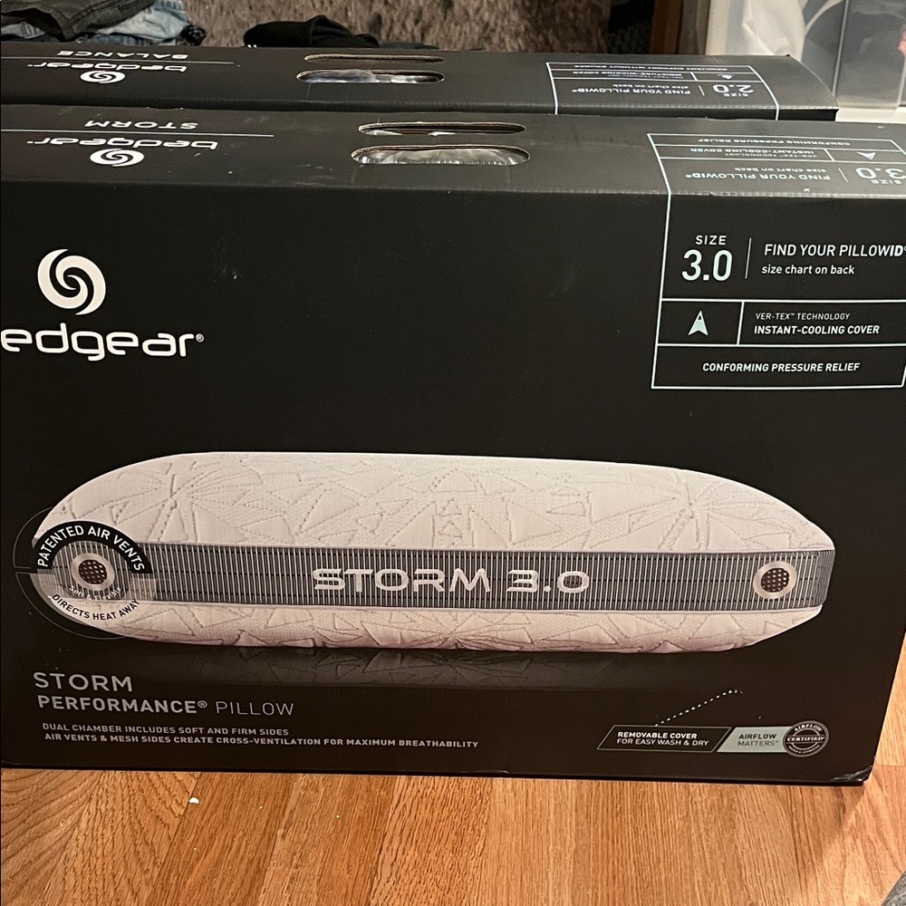 Two Storm Performance Pillow with Cooling Technology